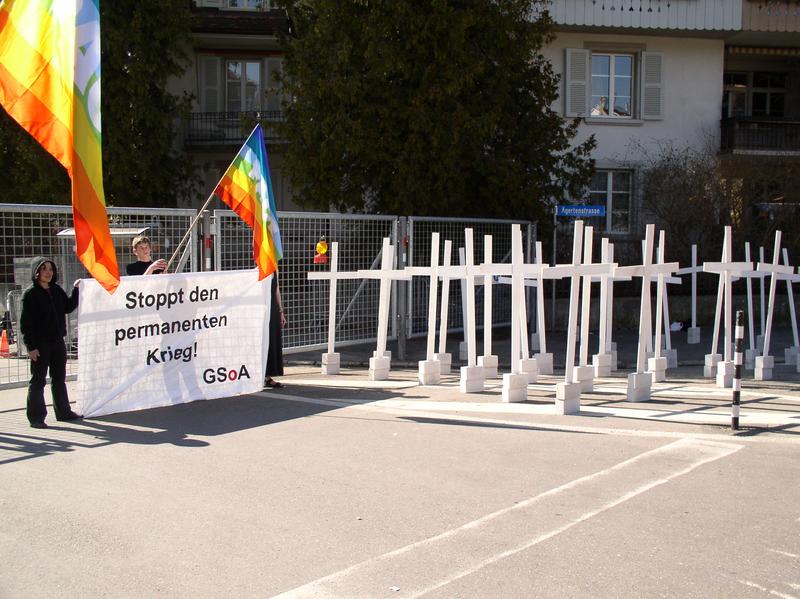 Etwas n&auml;her
